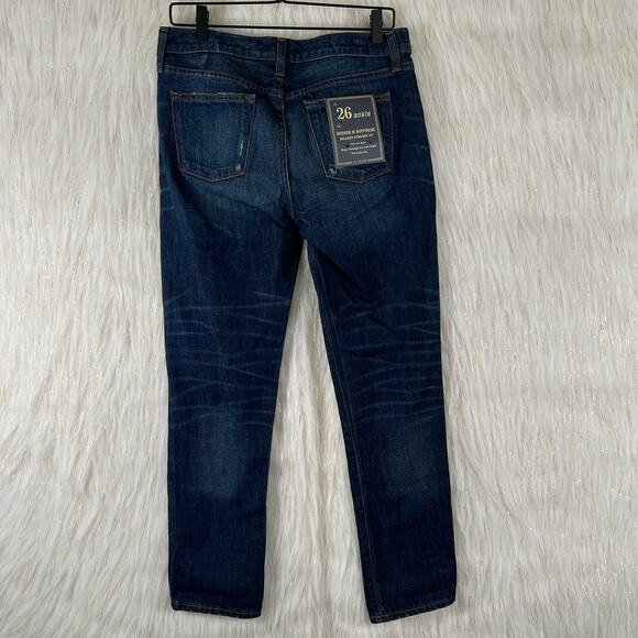 NWT J. Crew Broken in Boyfriend Relaxed Straight Fit Jeans Distressed Size 26 - Picture 5 of 12